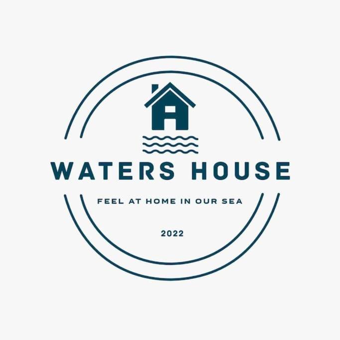 Waters House Studio เปนิช ภายนอก รูปภาพ